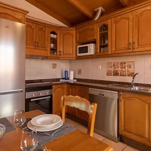 casa-helen-villa-with-pool-wifi-smarttv-barbecue.in-canary-islands.com/